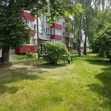 B-est Lillekuela *